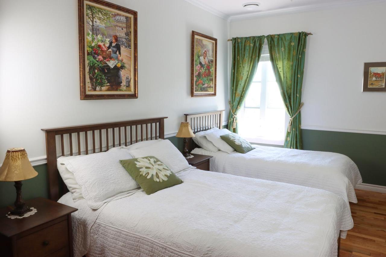 Bed & Breakfast, Gite La Princesse Des Champs Boischatel Exterior photo